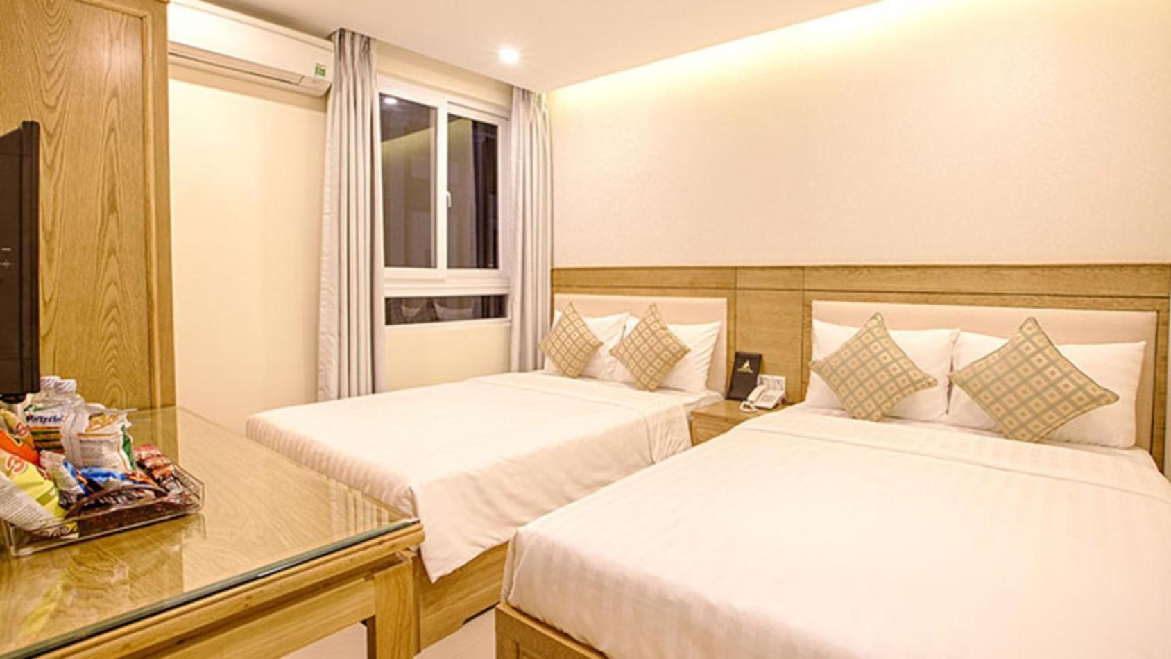 Sea Castle Hotel Da Nang Exterior photo